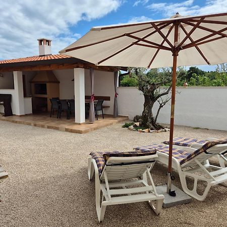 Apartment Vinja Porec - Privat Garden - Whirlpool Εξωτερικό φωτογραφία