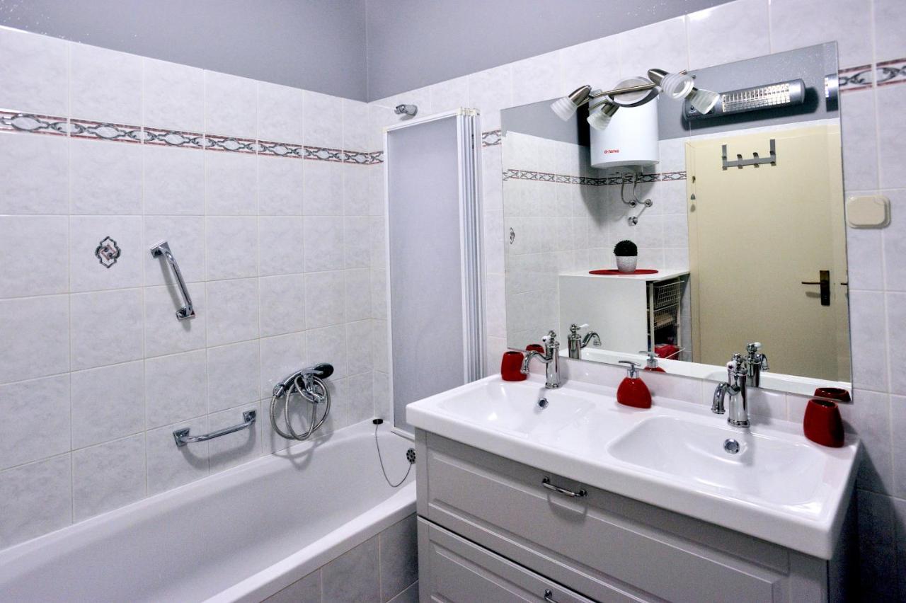 Apartment Vinja Porec - Privat Garden - Whirlpool Εξωτερικό φωτογραφία