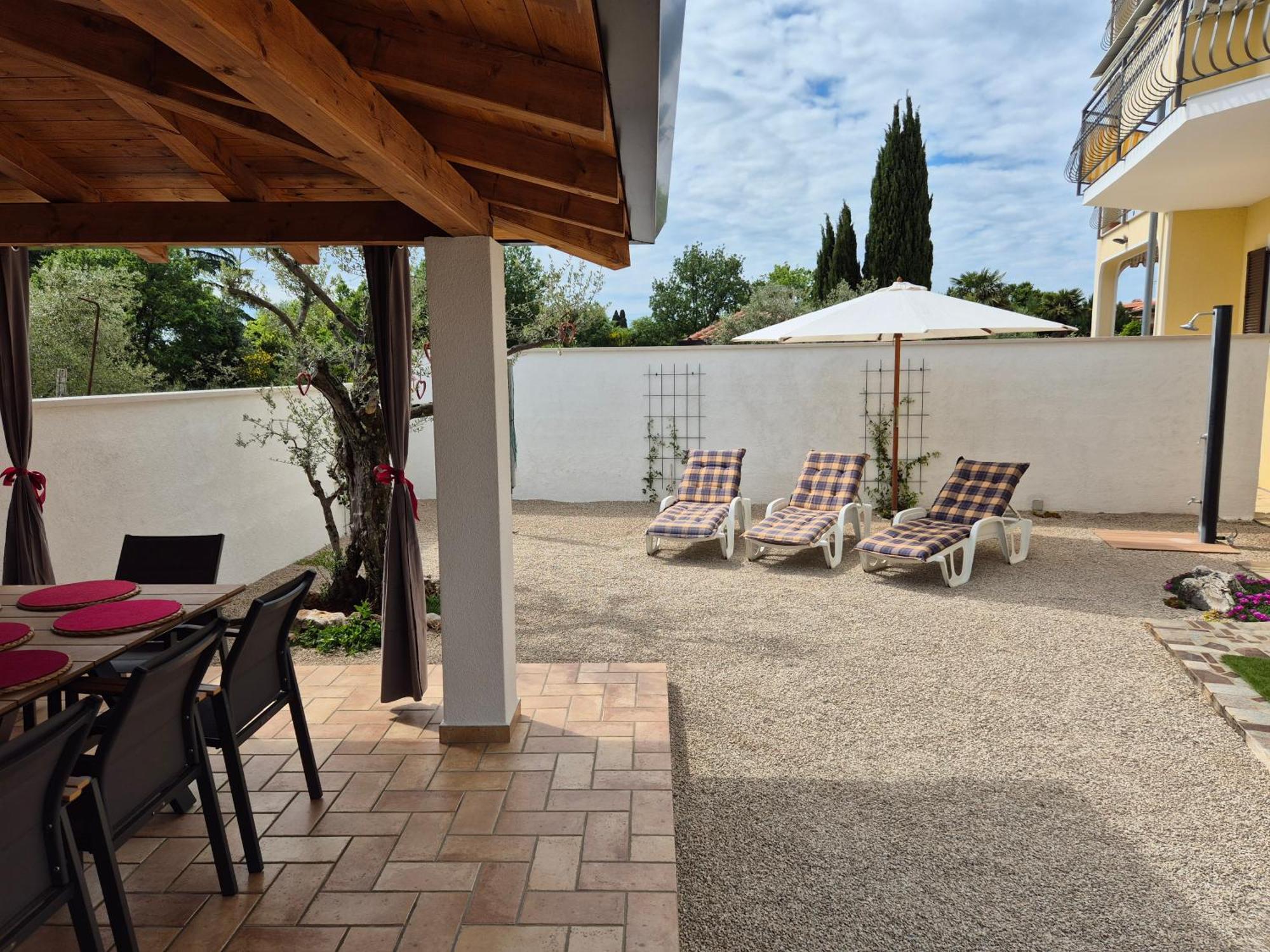 Apartment Vinja Porec - Privat Garden - Whirlpool Εξωτερικό φωτογραφία