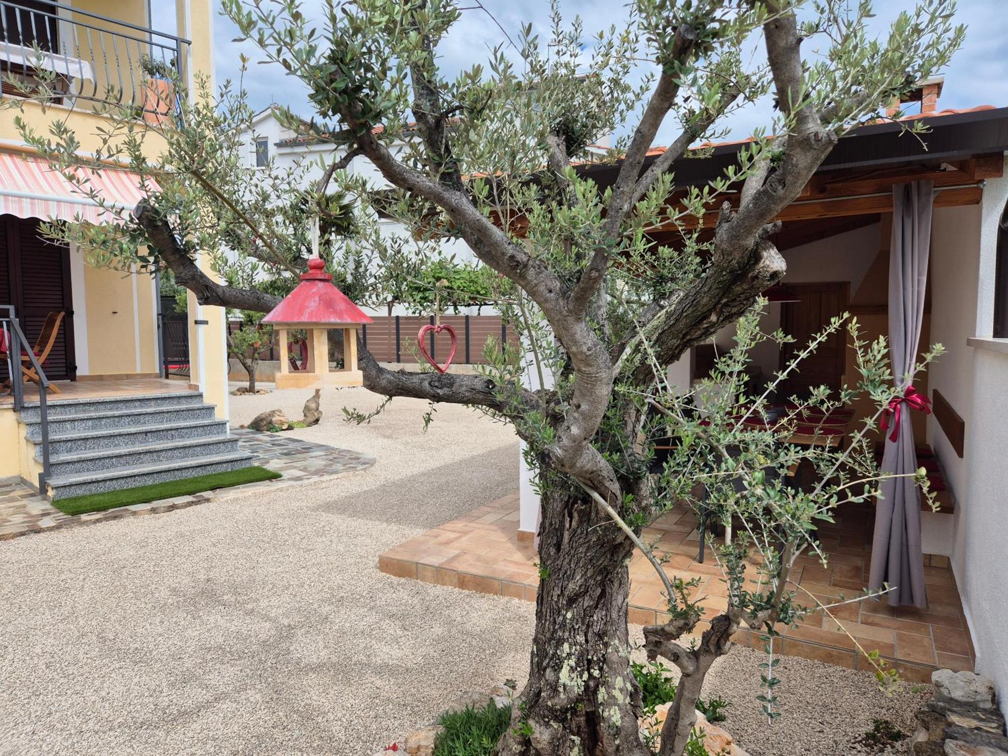 Apartment Vinja Porec - Privat Garden - Whirlpool Εξωτερικό φωτογραφία