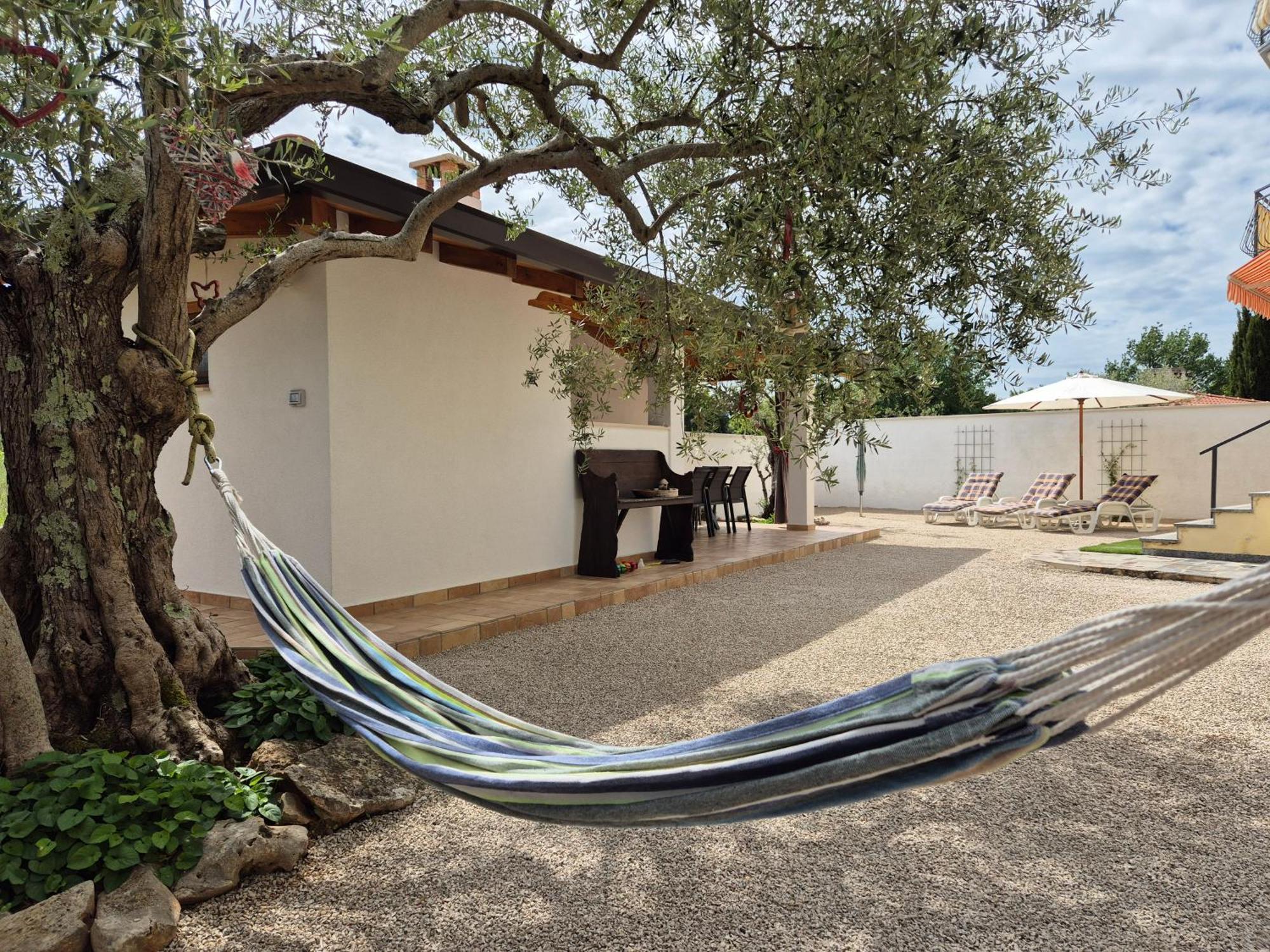 Apartment Vinja Porec - Privat Garden - Whirlpool Εξωτερικό φωτογραφία
